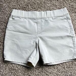 Women's Classic White Shorts